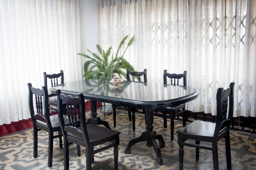Hostal Santa Rosa Caraz Extérieur photo